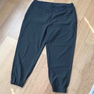 Patagonia Happy Hike jogger